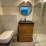 La Taniere 3* ווז'אני