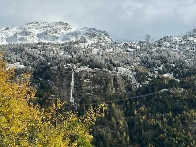 La Taniere Bed & Breakfast Vaujany
