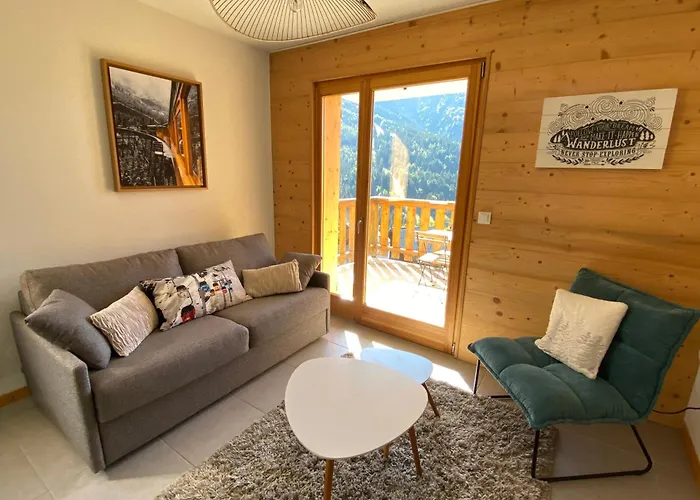 La Taniere Bed & Breakfast 3*